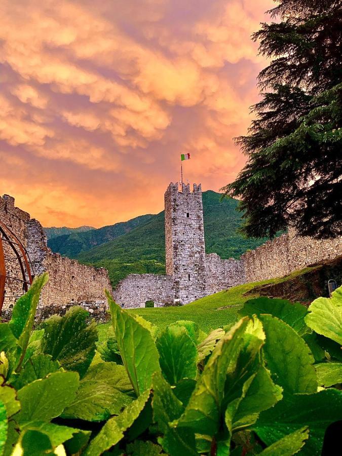Willa La Casa Sulla Collina Del Castello Breno Zewnętrze zdjęcie
