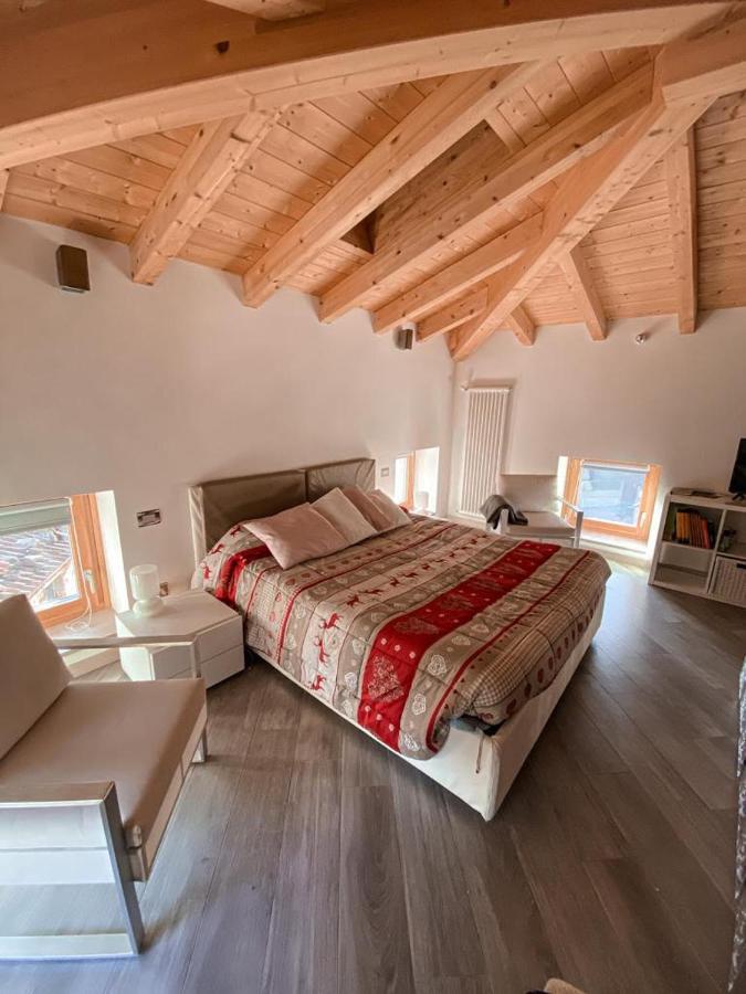 Willa La Casa Sulla Collina Del Castello Breno Zewnętrze zdjęcie