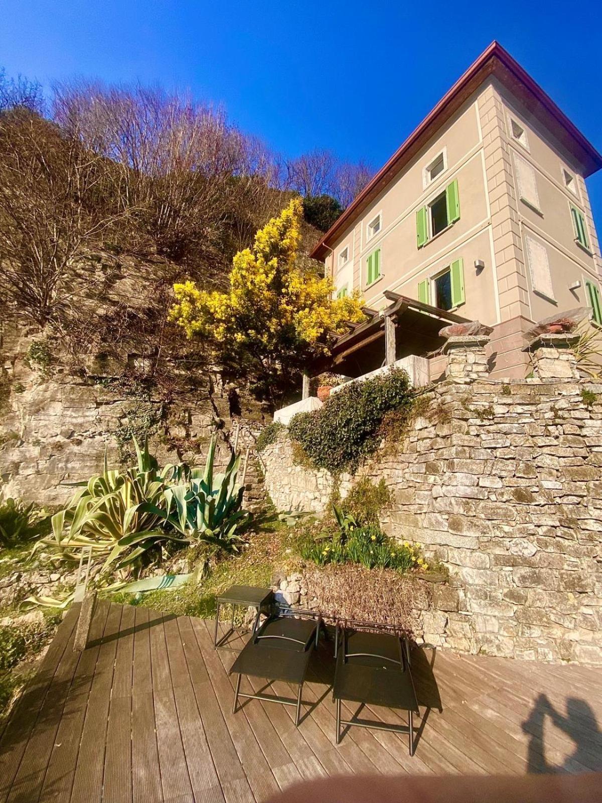 Willa La Casa Sulla Collina Del Castello Breno Zewnętrze zdjęcie